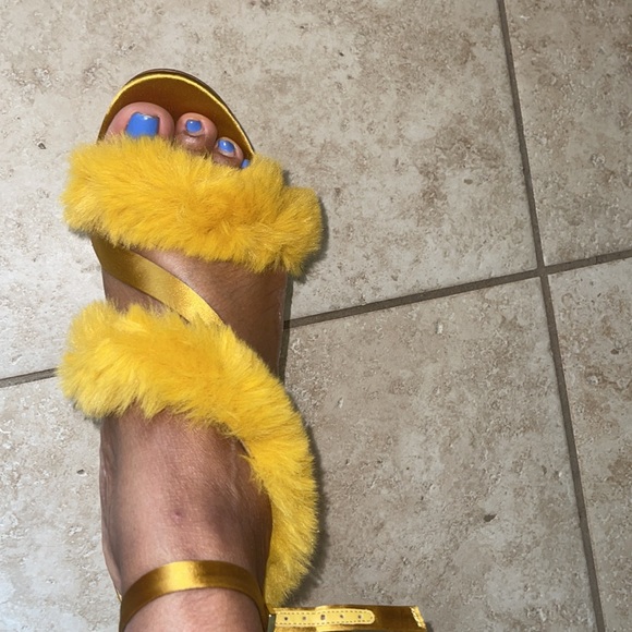 Sam Edelman Heels - Picture 9 of 10